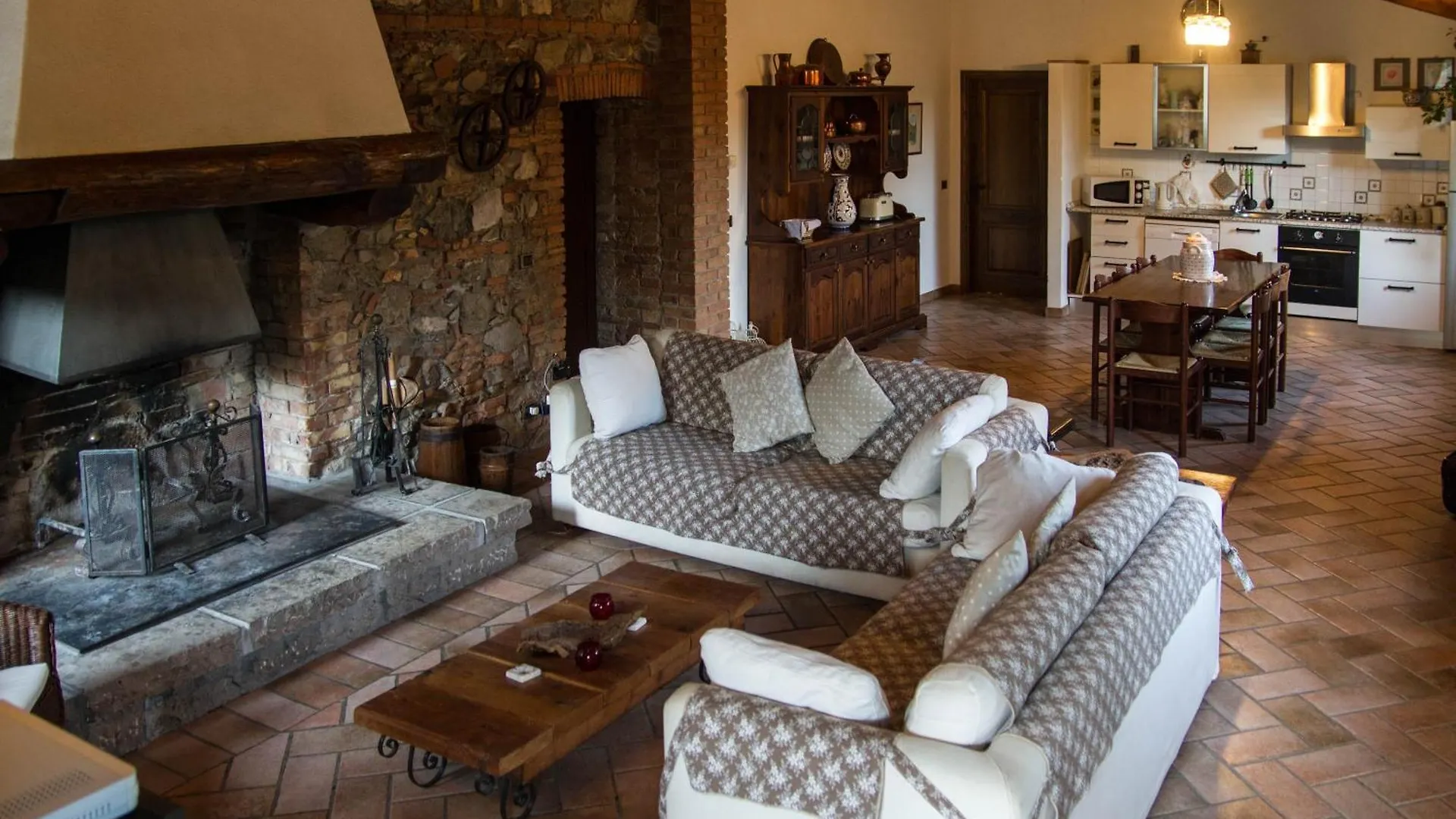 Holiday home Podere Le Rote Villa Montecastelli Pisano Italy